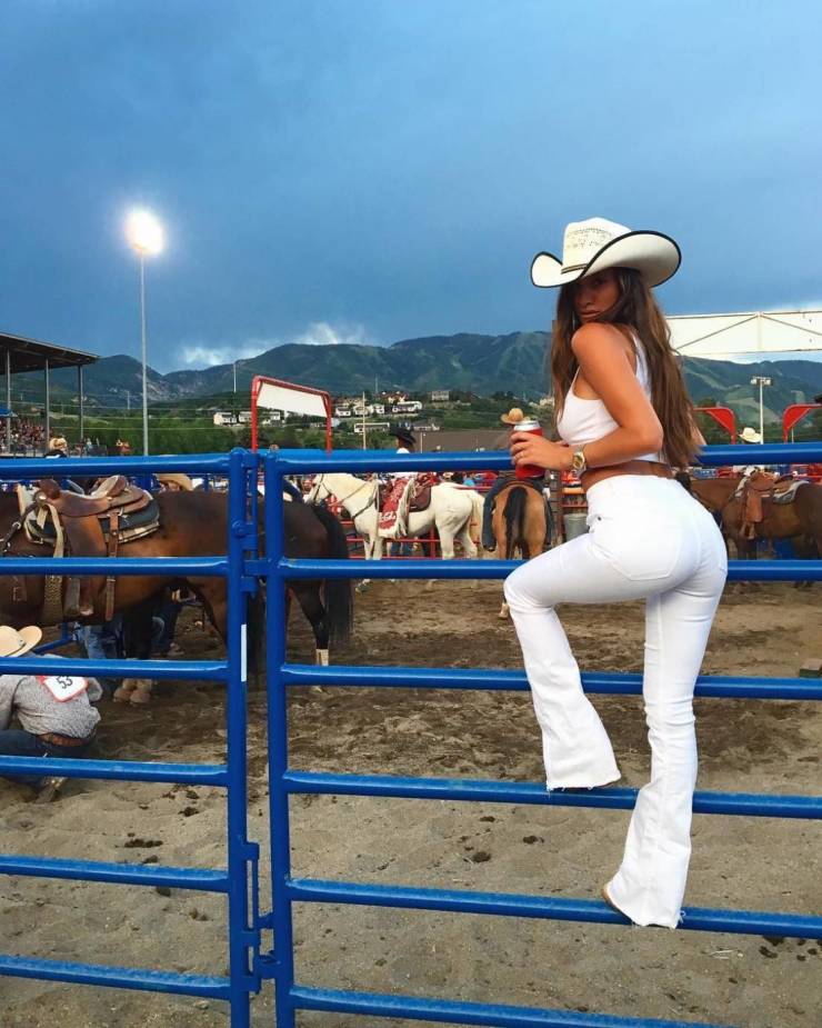 Take Us Home, Country Girls!