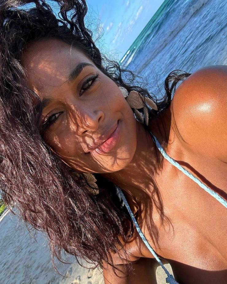 Izigirls Are Waiting For You!