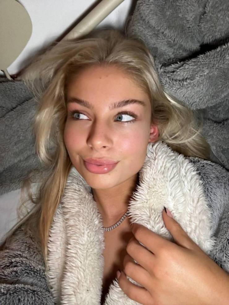 Izigirls Are Waiting For You!