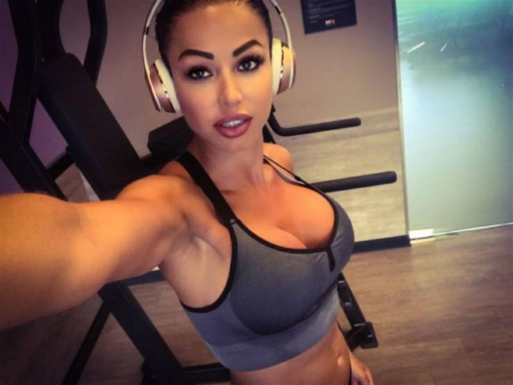 Izigirls Are Waiting For You!