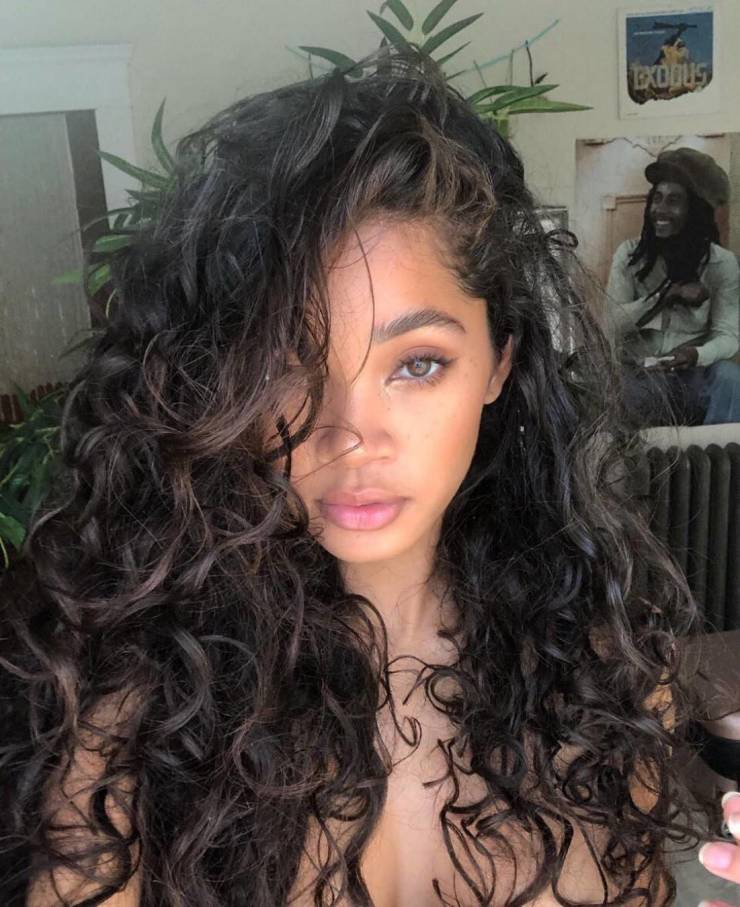 Izigirls Are Waiting For You!