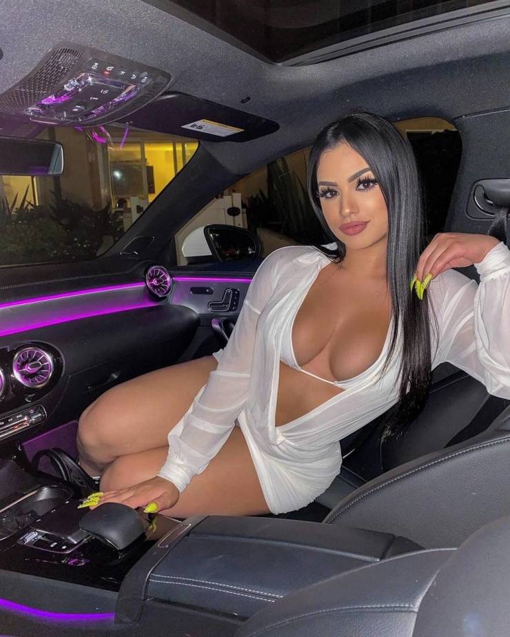 Boobs! Boobs For Everyone!