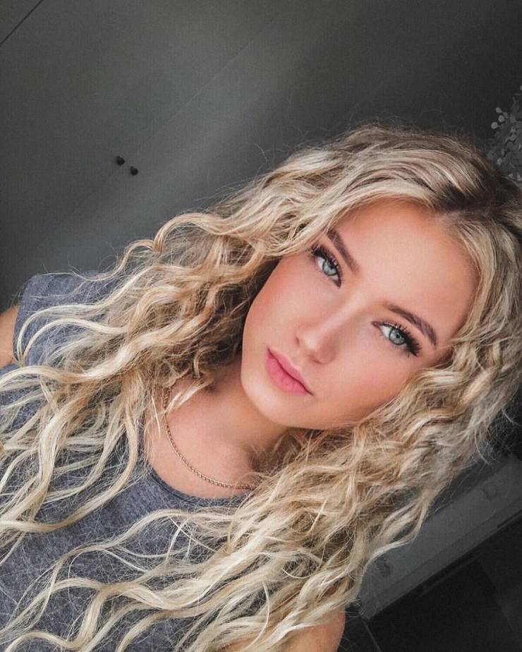 Izigirls Are Waiting For You!