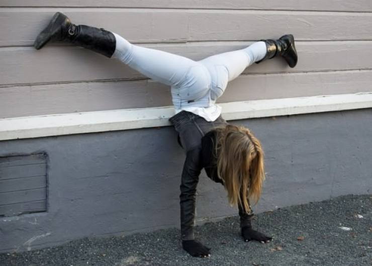 Hot Girls In Tight Jeans