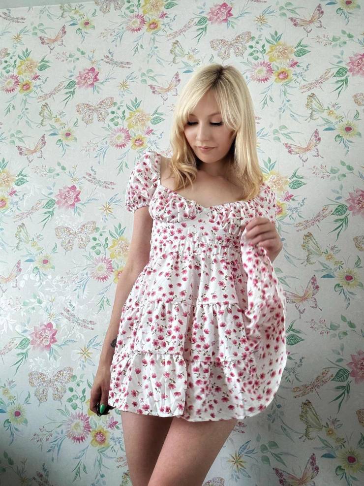 Sundresses Are Always Sexy!
