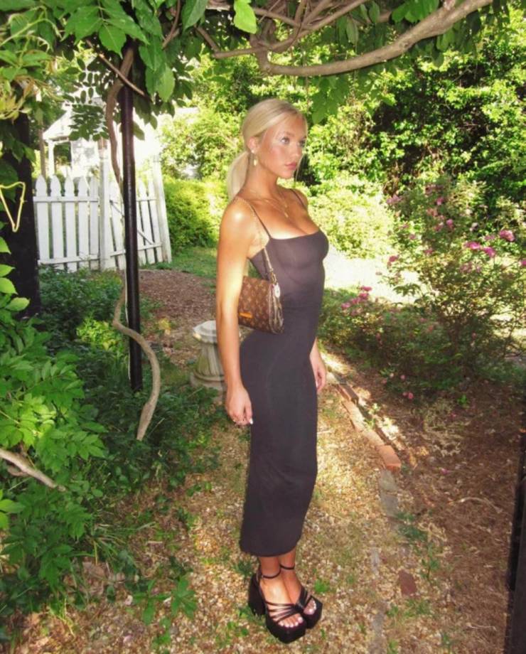 Hey, Nice Dress!