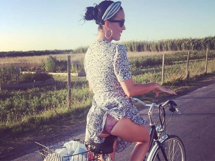Girls Who Love Bikes