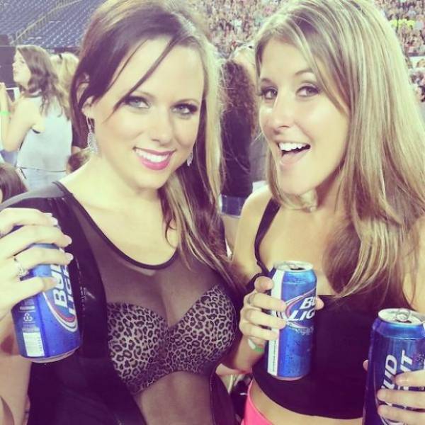 Girls Who Love Beer