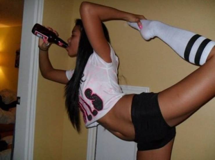 Girls Who Love Beer