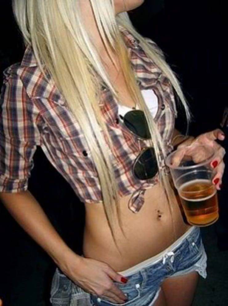 Girls Who Love Beer