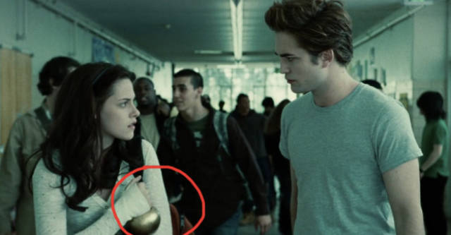 If Twilight Wasn’t Strange Enough Before – It Certainly Is Now