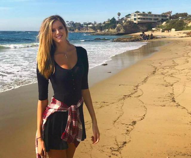 This American Girl Claims To Have The Longest Legs In The US – And She Might Be Right
