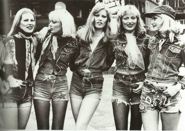 Our Dads Knew Who To Love Cause These Babes From 70s Are Extremely Hot!