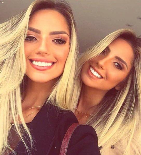 These Brazilian Twins Are Everything Your Instagram Needs!