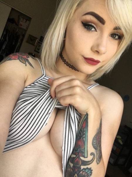 These Underboobs Will Make Your Imagination Go Wild