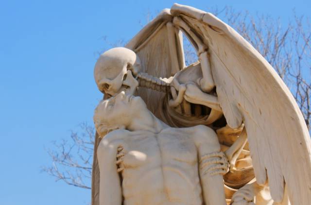 These Statues Will Send Chills Down Your Spine