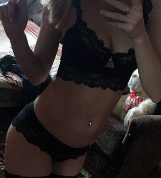 Girls Trying Their Newly-Bought Lingerie On Is The Kinkiest Thing