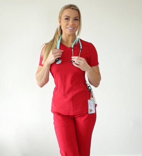She Is Called The “World’s Hottest Nurse” And She Might As Well Be