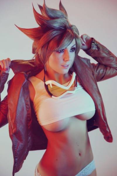 Jessica Nigri Has Everything It Takes To Be a Great Cosplayer!