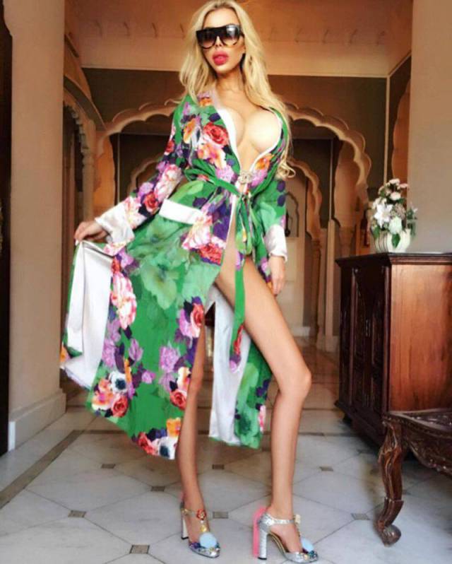 Polish Girl Spends Almost $40,000 To Turn Into A Barbie