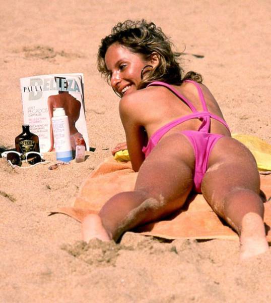 Chilean Beaches Were Hot In 1980s As Well!
