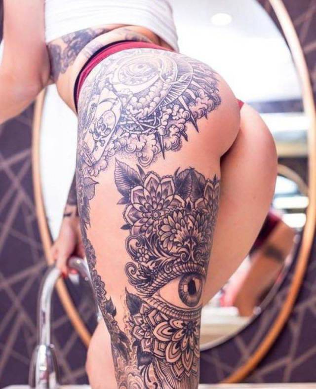 Hot and Hardcore Tattooed Girls