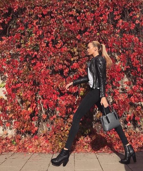 This Swedish Model’s Incredibly Long Legs Drive Men Crazy