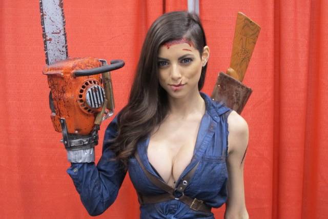 Best Cosplay Is Sexy Cosplay!