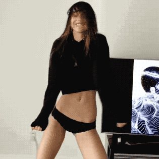 These GIFs Are So Hot, A Fan Is Needed