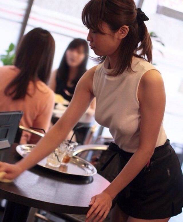 Waitresses Who Will Make You Leave Your Whole Paycheck As A Tip