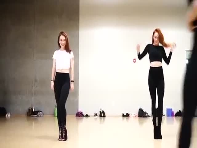 What’s Better Than A Sexy Dancer? Three Sexy Dancers!