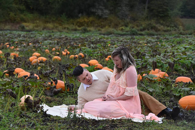 This Could Be One Of The Most Epic Maternity Photoshoots Out There