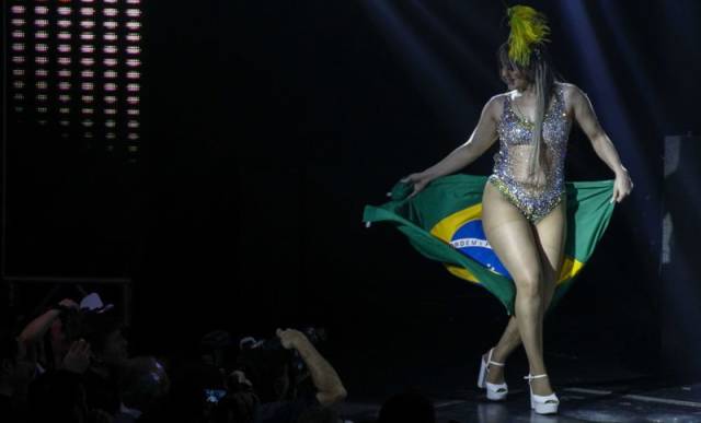 Brazilian “Miss BumBum 2018” Contest Turns Into A Brawl As Winner Is Accused Of Cheating