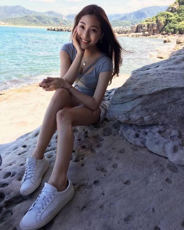Take A Look At Taiwan’s Hottest Teacher