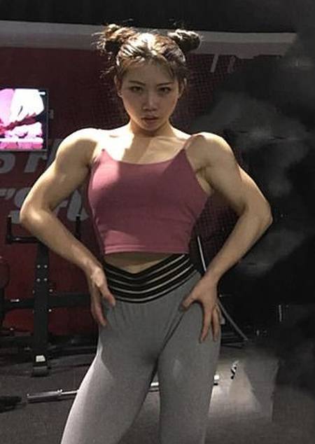 She’s Both A Bodybuilder And A Doll!