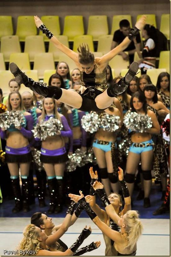 Russian cheerleading girls (66 pics)