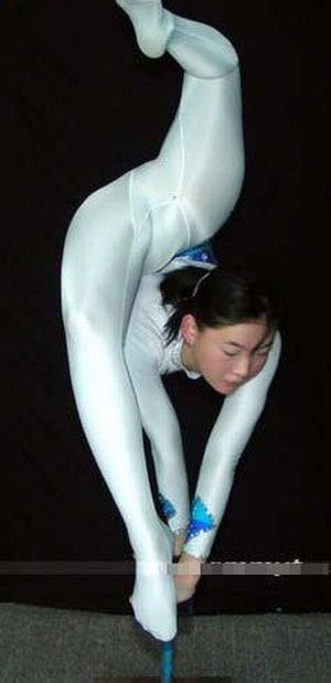Future Chinese gymnasts (38 pics)