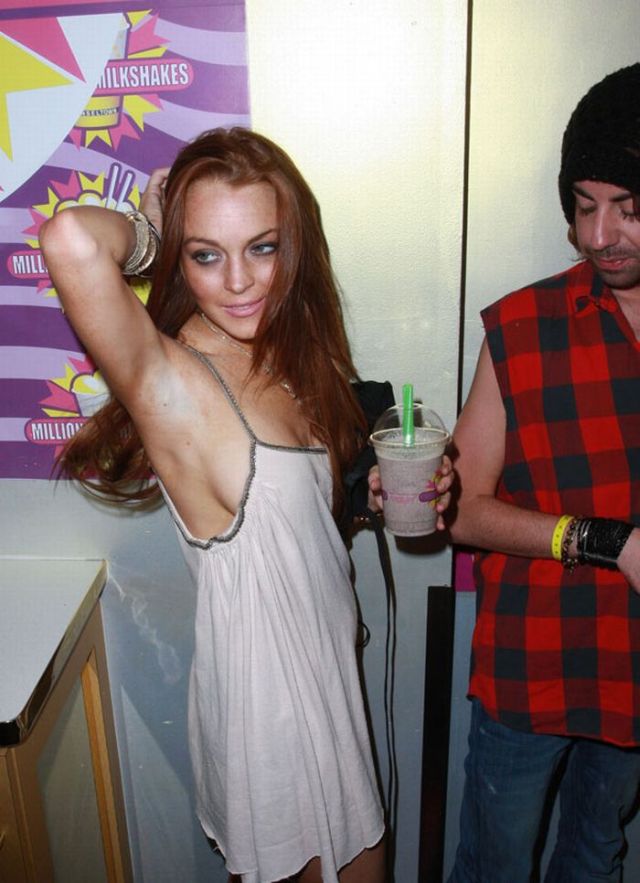 Some fresh pics of Lindsay Lohan (6 pics)