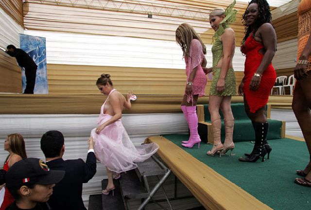 Inside look at prison pageants (15 pics)