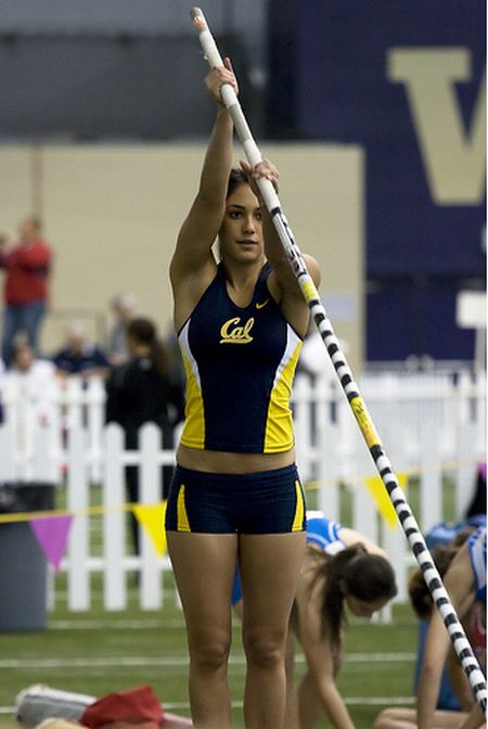 One of the hottest female athletes (33 pics)