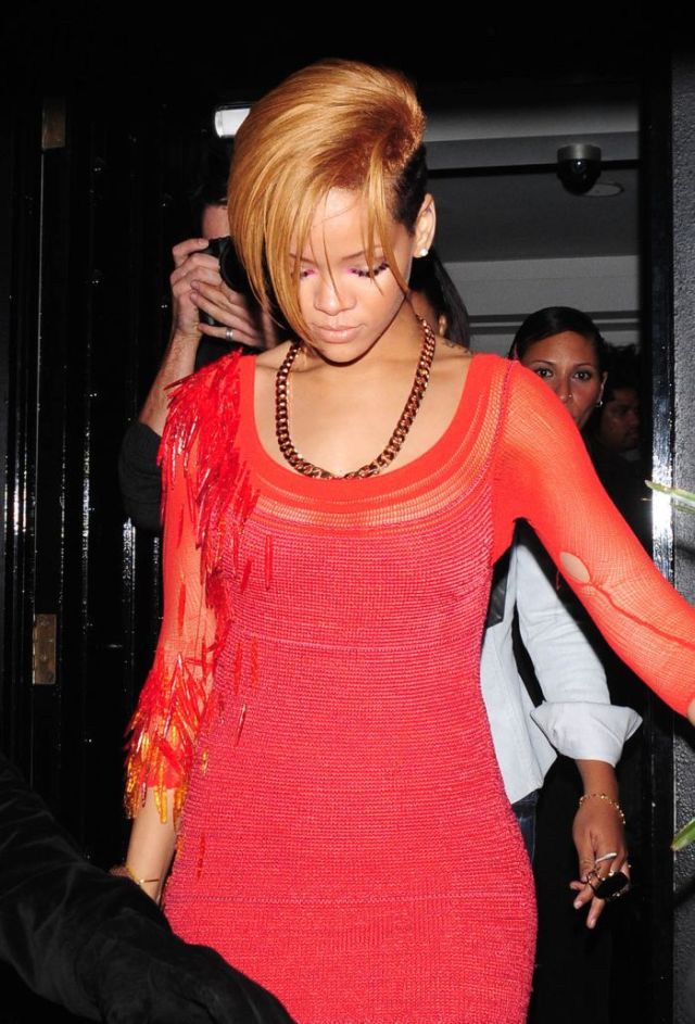 Rihanna(9 pics)