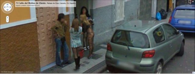 Prostitutes Spotted on Google Street View (24 pics)