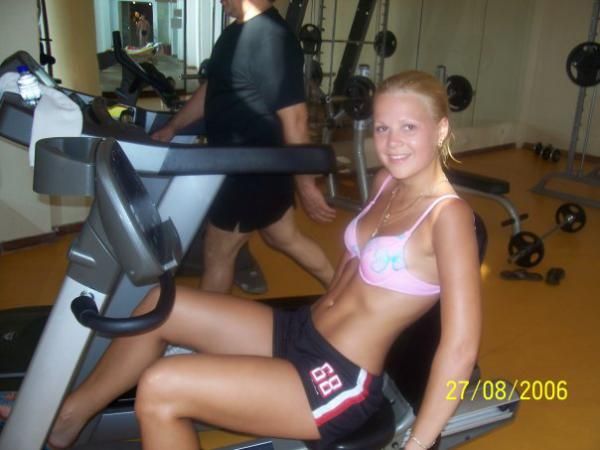 Just a little Peek into the Gym (31 pics)