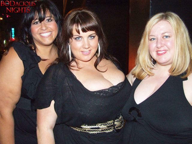 Night Clubs For Overweight People. Part 2 (47 pics)