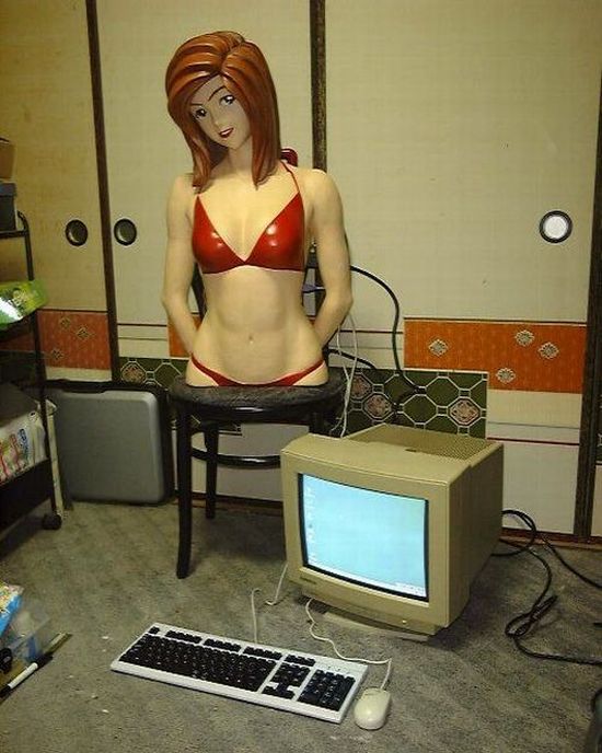 Sexy Girl Bikini PC Case Mod (19 pics)