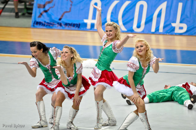 Russian Cheerleading Championship 2010 (38 pics)