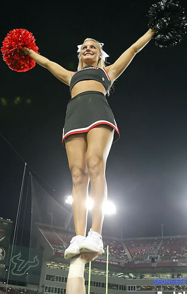 The Best Cheerleader of the Last Week (22 pics)