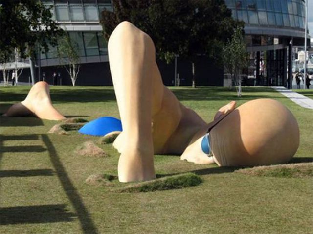 Awesome Giant Sculptures (31 pics)