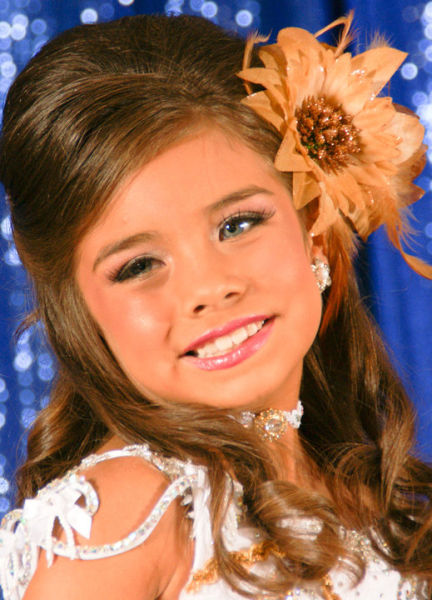 Beauty Children Pageants Make Children Look Ugly