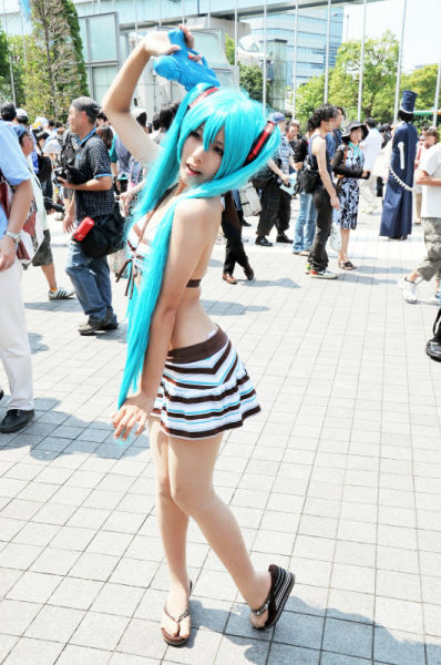 Sexy Cosplay Girls from Comiket. Part 2